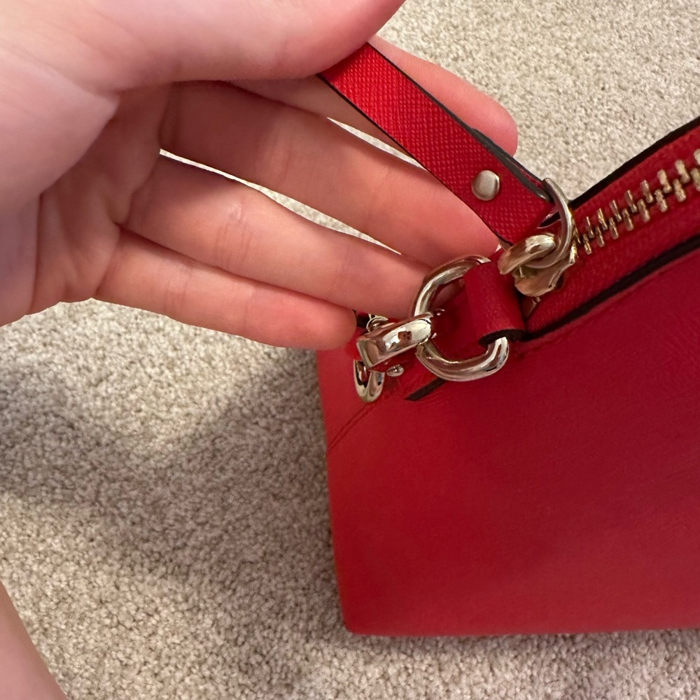 Red Kate Spade Purse - London Edition - Picture 5 of 15